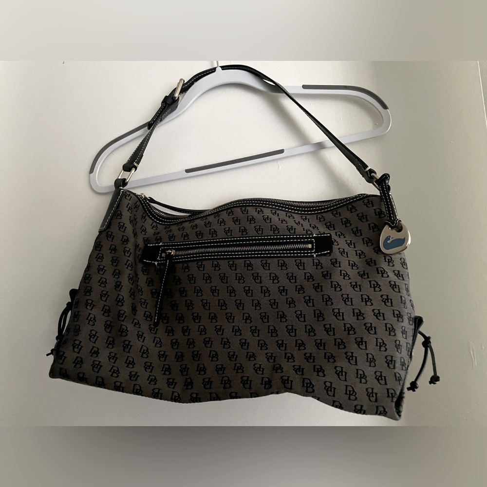 Dooney An Burke shoulder bag